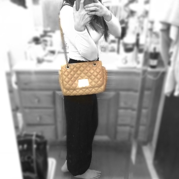 Michael Kors Handbag - Picture 8 of 8